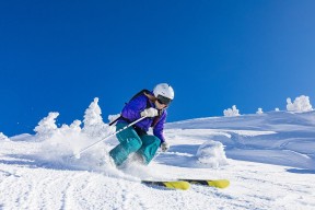 五大联赛变化战术元素如何影响球员数据表现，五大联赛的打法风格
