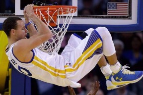 湖人完成惊天逆转主场掀翻勇士，湖人险胜勇士