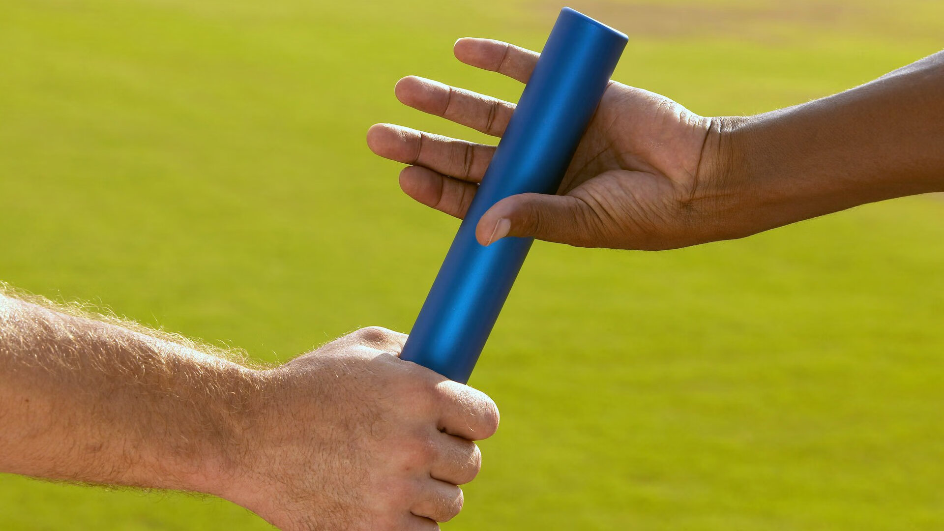 蝶泳项目吉尔吉斯斯坦新星崭露头角，吉尔吉斯斯坦美女旗手